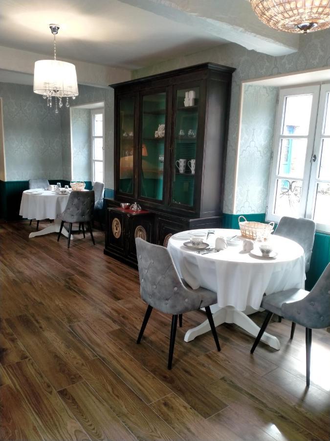 La Cour Des Ursulines Hotel Josselin Eksteriør billede